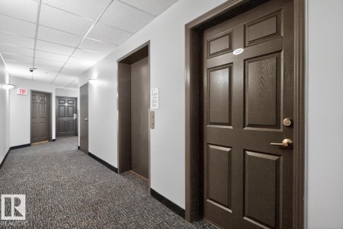 Image quality insufficient for description - 320 5005 165 Avenue, Edmonton, AB - Indoor Photo Showing Other Room