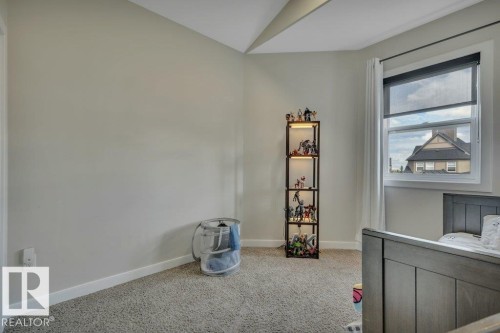 12 1720 Garnett Point(E), Edmonton, AB 