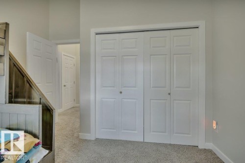 12 1720 Garnett Point(E), Edmonton, AB 