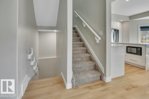12 1720 Garnett Point(E), Edmonton, AB 