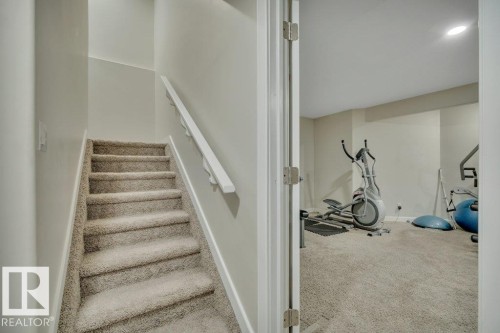 12 1720 Garnett Point(E), Edmonton, AB 