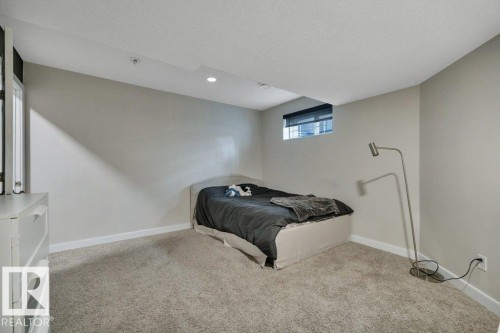 12 1720 Garnett Point(E), Edmonton, AB 