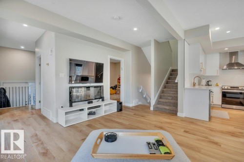 12 1720 Garnett Point(E), Edmonton, AB 