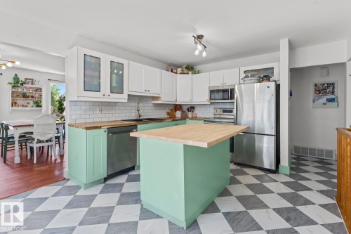 2006 3 Avenue, Cold Lake, AB 