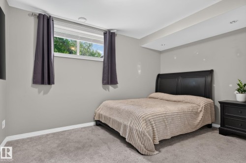 1103 176 Street, Edmonton, AB 
