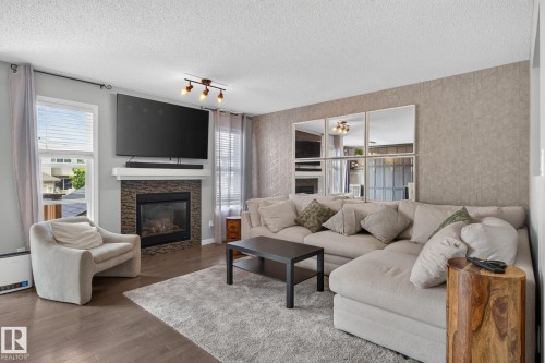 1103 176 Street, Edmonton, AB 