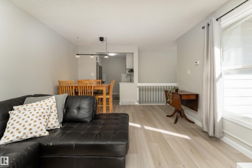 1164 Knottwood Road E, Edmonton, AB 