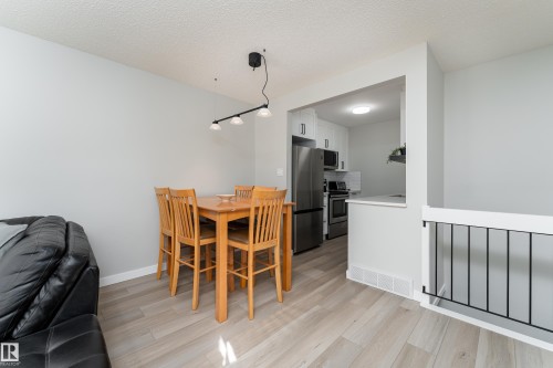 1164 Knottwood Road E, Edmonton, AB 