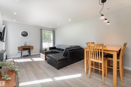 1164 Knottwood Road E, Edmonton, AB 