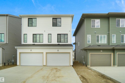 21032 24 Avenue, Edmonton, AB 