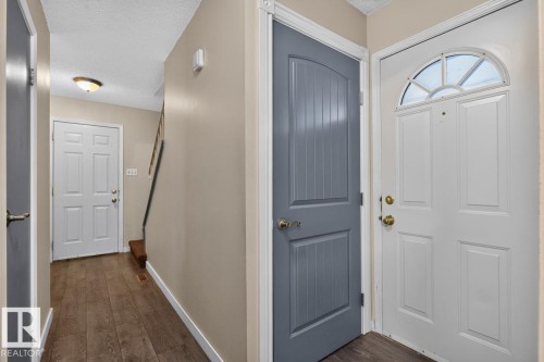 12C Twin Terrace, Edmonton, AB 