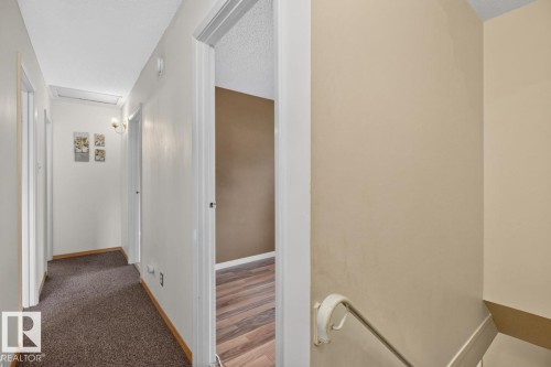12C Twin Terrace, Edmonton, AB 