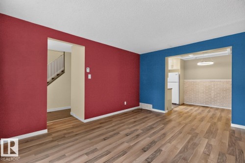 12C Twin Terrace, Edmonton, AB 