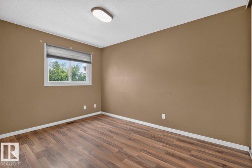 12C Twin Terrace, Edmonton, AB 