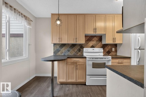 12C Twin Terrace, Edmonton, AB 