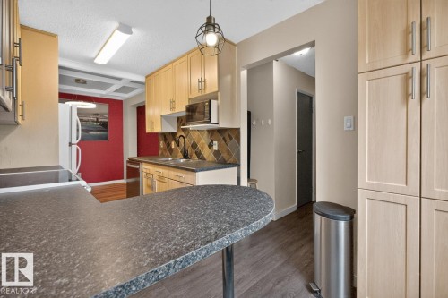 12C Twin Terrace, Edmonton, AB 