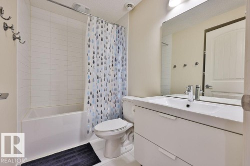 8760 Stein Lane, Edmonton, AB 