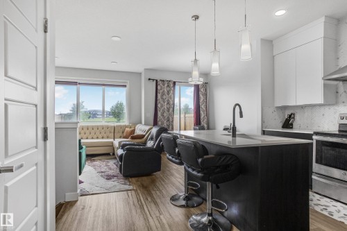 1222 Podersky Wynd, Edmonton, AB 