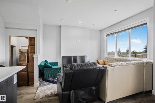1222 Podersky Wynd, Edmonton, AB 