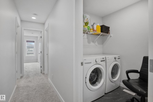 1222 Podersky Wynd, Edmonton, AB 