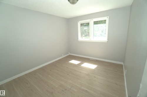 10922 62 Avenue, Edmonton, AB 