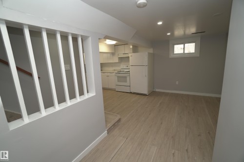 10922 62 Avenue, Edmonton, AB 