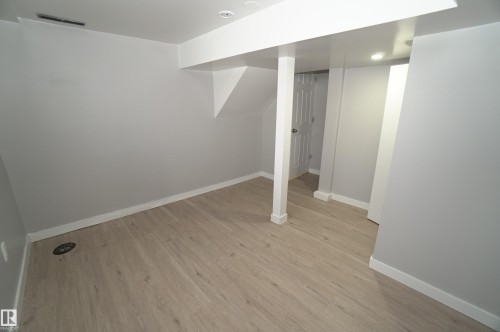 10922 62 Avenue, Edmonton, AB 