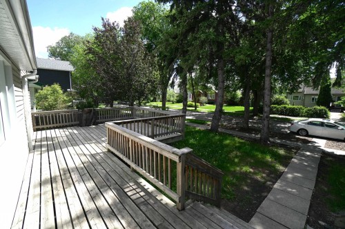 10922 62 Avenue, Edmonton, AB 