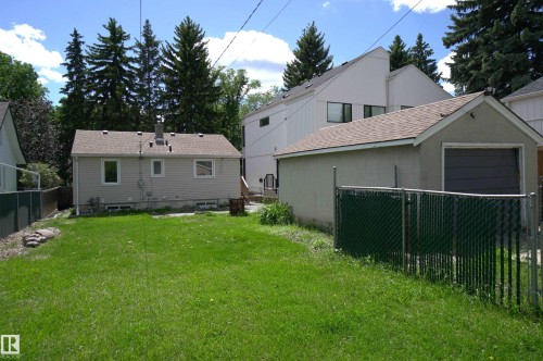 10922 62 Avenue, Edmonton, AB 