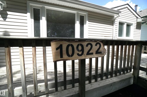 10922 62 Avenue, Edmonton, AB 