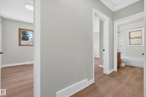 4311 105A Avenue, Edmonton, AB 