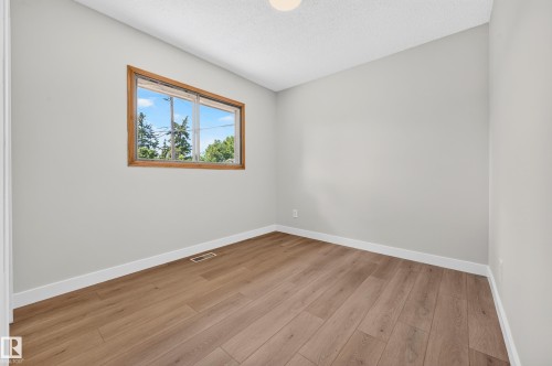 4311 105A Avenue, Edmonton, AB 