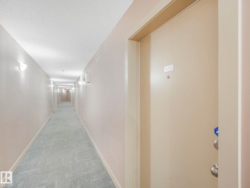 404 270 Mcconachie Drive, Edmonton, AB 