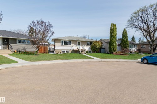 12836 107 Street, Edmonton, AB 