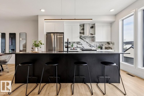436 31 Street, Edmonton, AB 