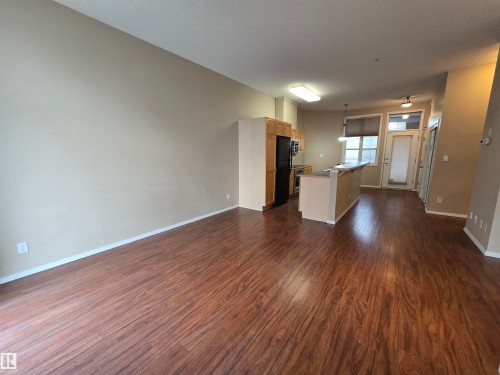 Edmonton, AB - Indoor