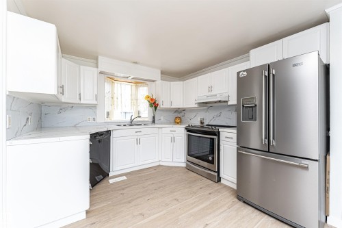 1031 West Mt Crescent, Edmonton, AB 