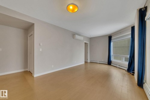 #2107 10410 102 Av Nw, Edmonton, AB - Indoor Photo Showing Other Room