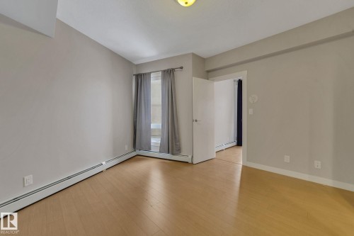 #2107 10410 102 Av Nw, Edmonton, AB - Indoor Photo Showing Other Room