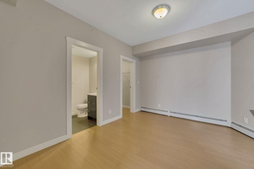 #2107 10410 102 Av Nw, Edmonton, AB - Indoor Photo Showing Other Room