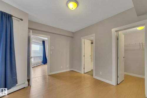 #2107 10410 102 Av Nw, Edmonton, AB - Indoor Photo Showing Other Room