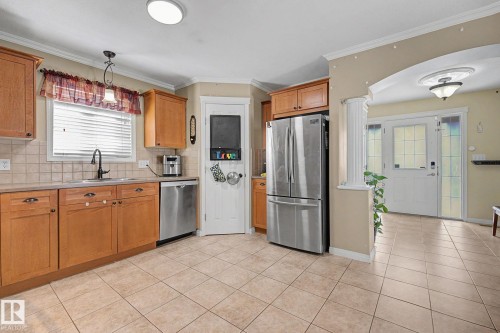 15619 45 Street, Edmonton, AB 