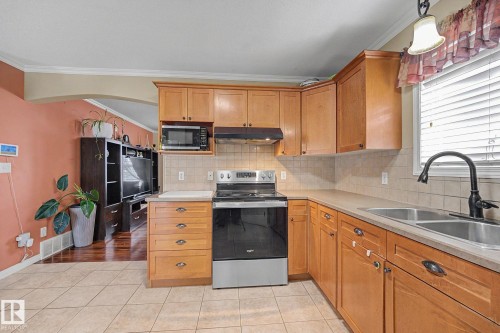 15619 45 Street, Edmonton, AB 
