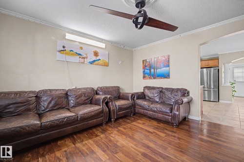 15619 45 Street, Edmonton, AB 