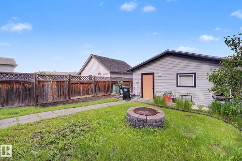 15619 45 Street, Edmonton, AB 