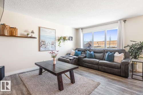 66 Dunlop Wynd, Leduc, AB 