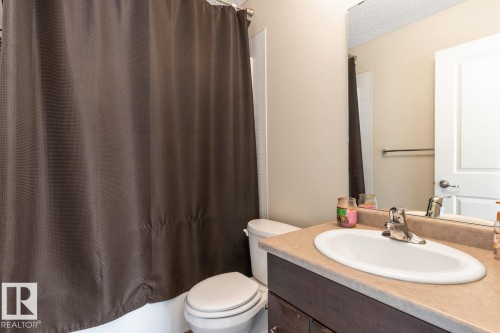 66 Dunlop Wynd, Leduc, AB 