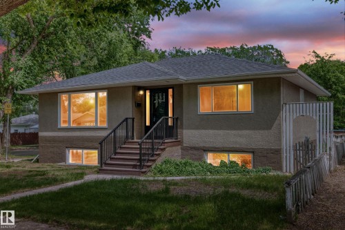 Front house - 11937 39 Street Nw, Edmonton, AB 