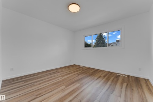 13116 128A Avenue, Edmonton, AB - Indoor Photo Showing Other Room