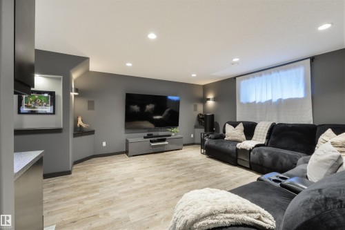 362 Griesbach School Road, Edmonton, AB 